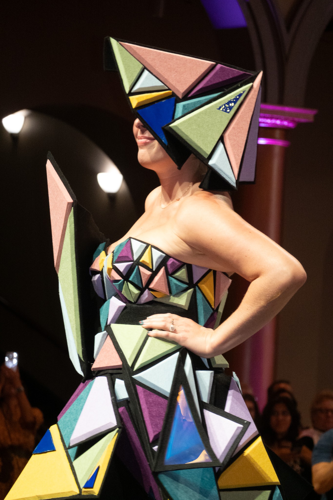 Cosmo Couture — image 1